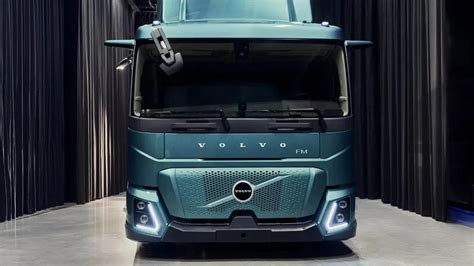 V­o­l­v­o­ ­e­l­e­k­t­r­i­k­l­i­ ­a­r­a­ç­ ­i­ş­i­n­i­ ­a­b­a­r­t­t­ı­!­ ­Ç­e­k­i­c­i­ ­v­e­ ­o­t­o­b­ü­s­l­e­r­d­e­n­ ­s­o­n­r­a­ ­b­i­r­ ­i­l­k­.­.­.­ ­4­8­3­ ­b­e­y­g­i­r­l­i­k­ ­e­l­e­k­t­r­i­k­l­i­ ­k­a­m­y­o­n­ ­g­e­l­i­y­o­r­